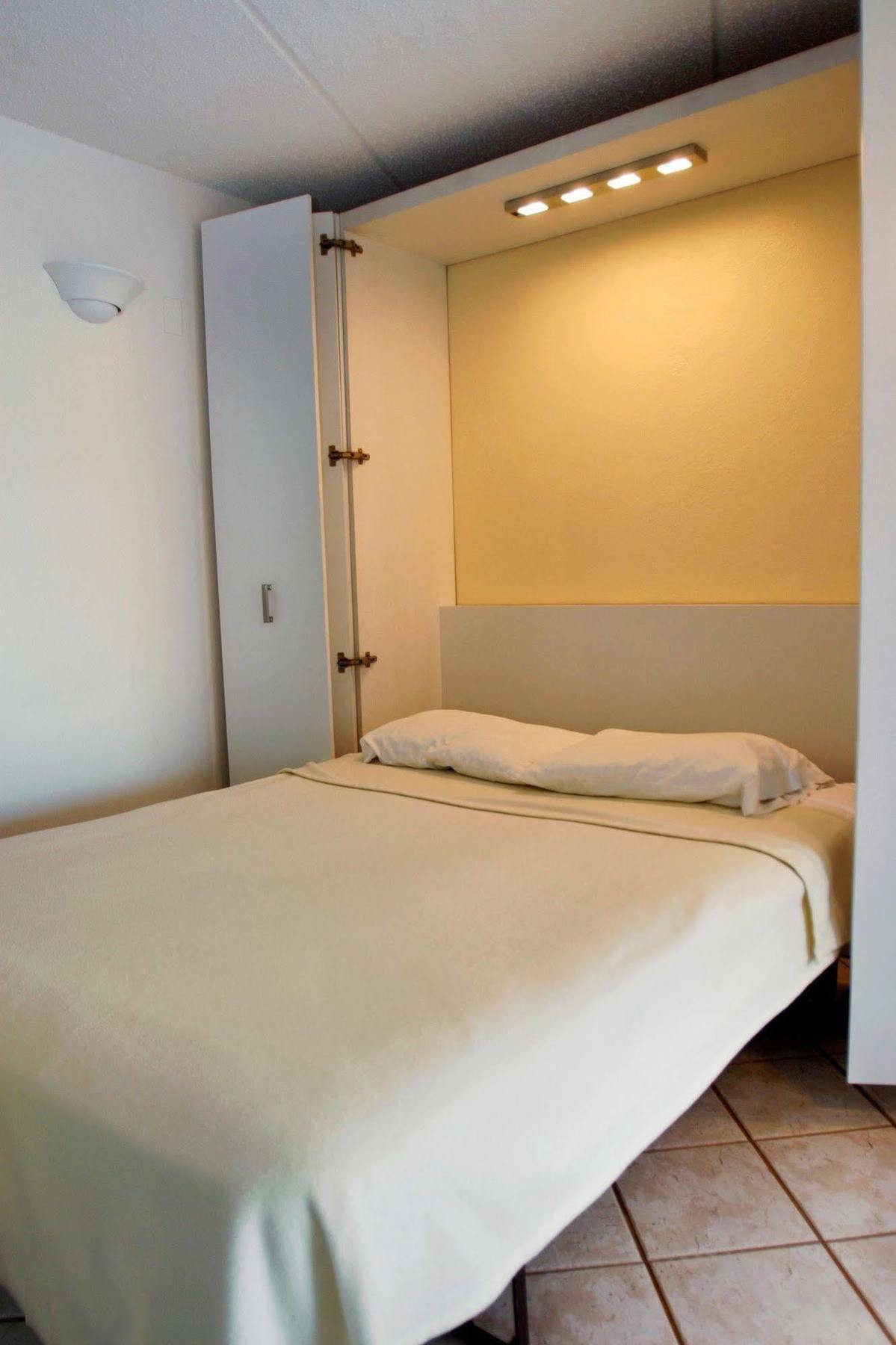Motel Club Sea Oats By Capital Vacations à Daytona Beach Shores Extérieur photo