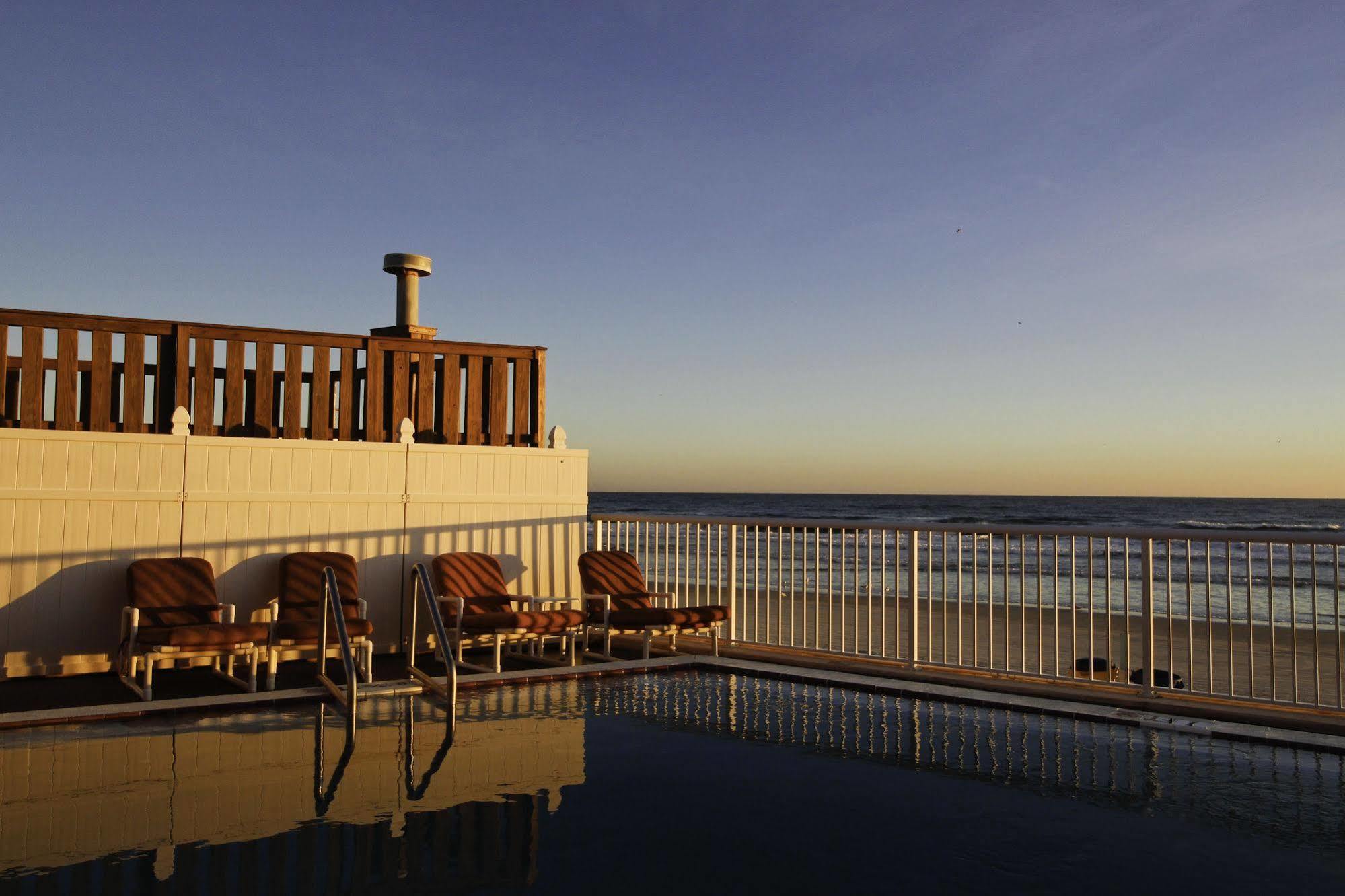 Motel Club Sea Oats By Capital Vacations à Daytona Beach Shores Extérieur photo